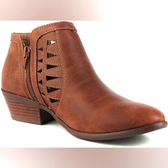 (S-3401)  Soda CHANCE Womens Perforated Cut Out Booties Sz 10 - Picture 1 of 11